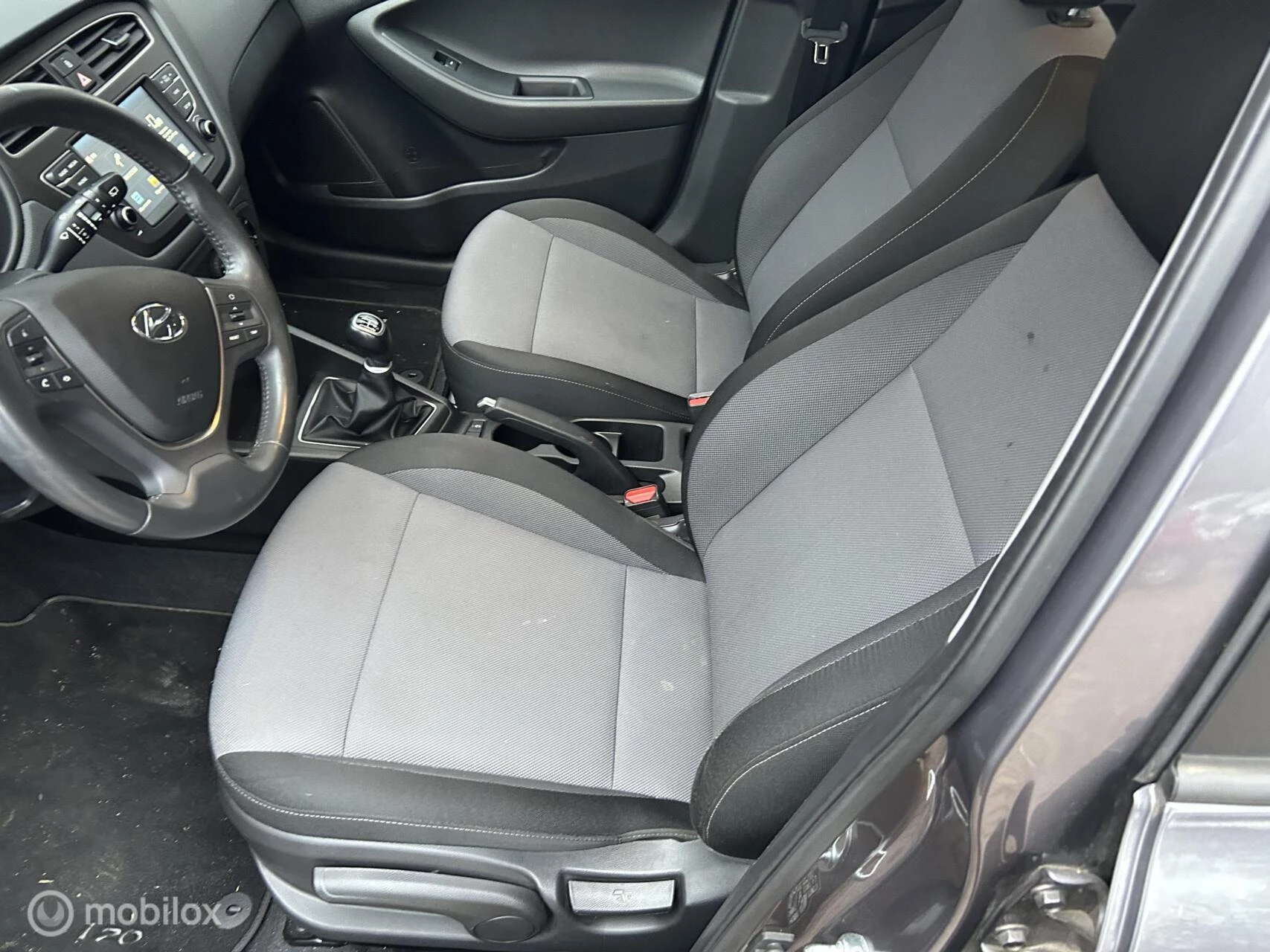 Hoofdafbeelding Hyundai i20