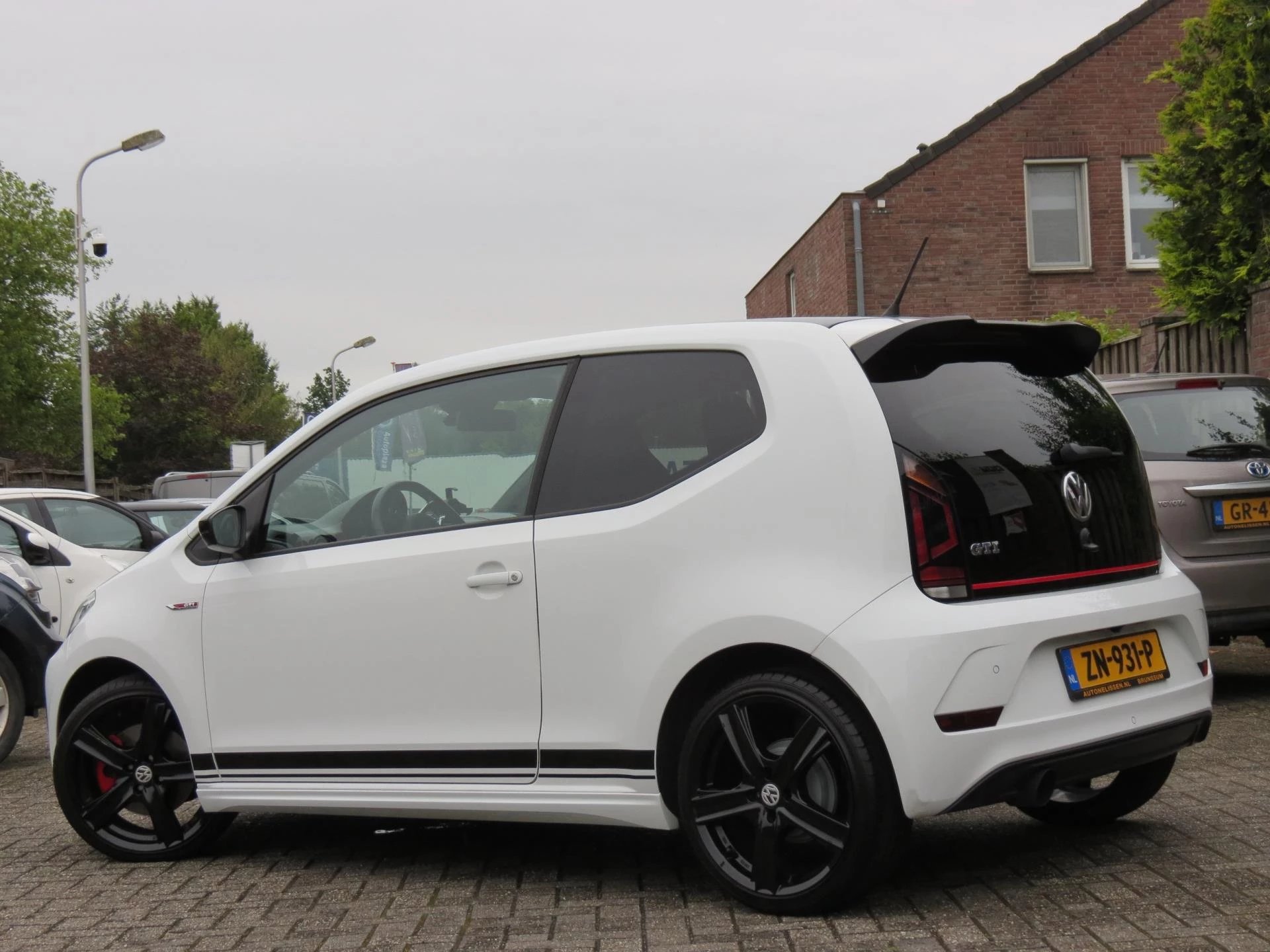 Hoofdafbeelding Volkswagen up!