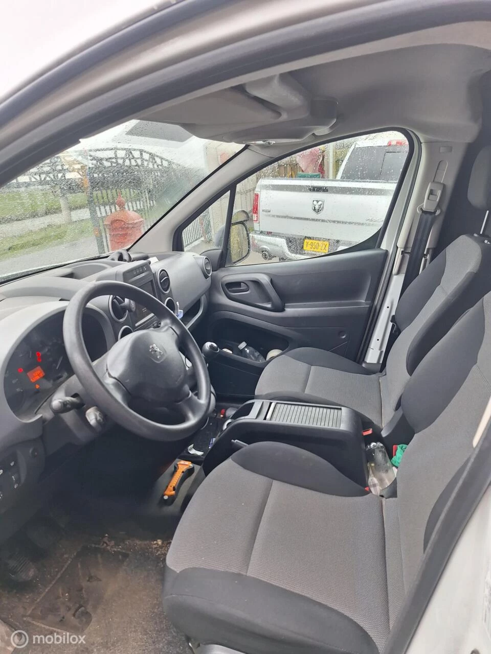 Hoofdafbeelding Peugeot Partner