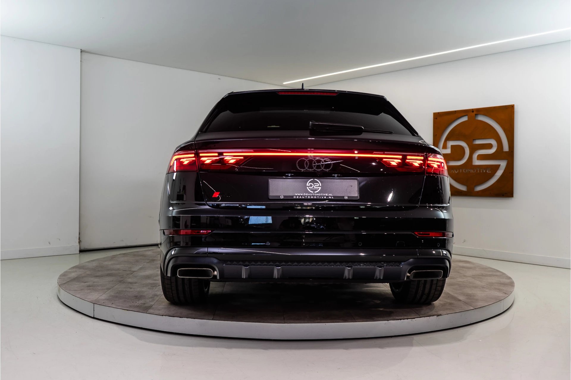 Hoofdafbeelding Audi Q8