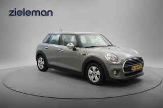 MINI Cooper 1.5D Business One - Navi