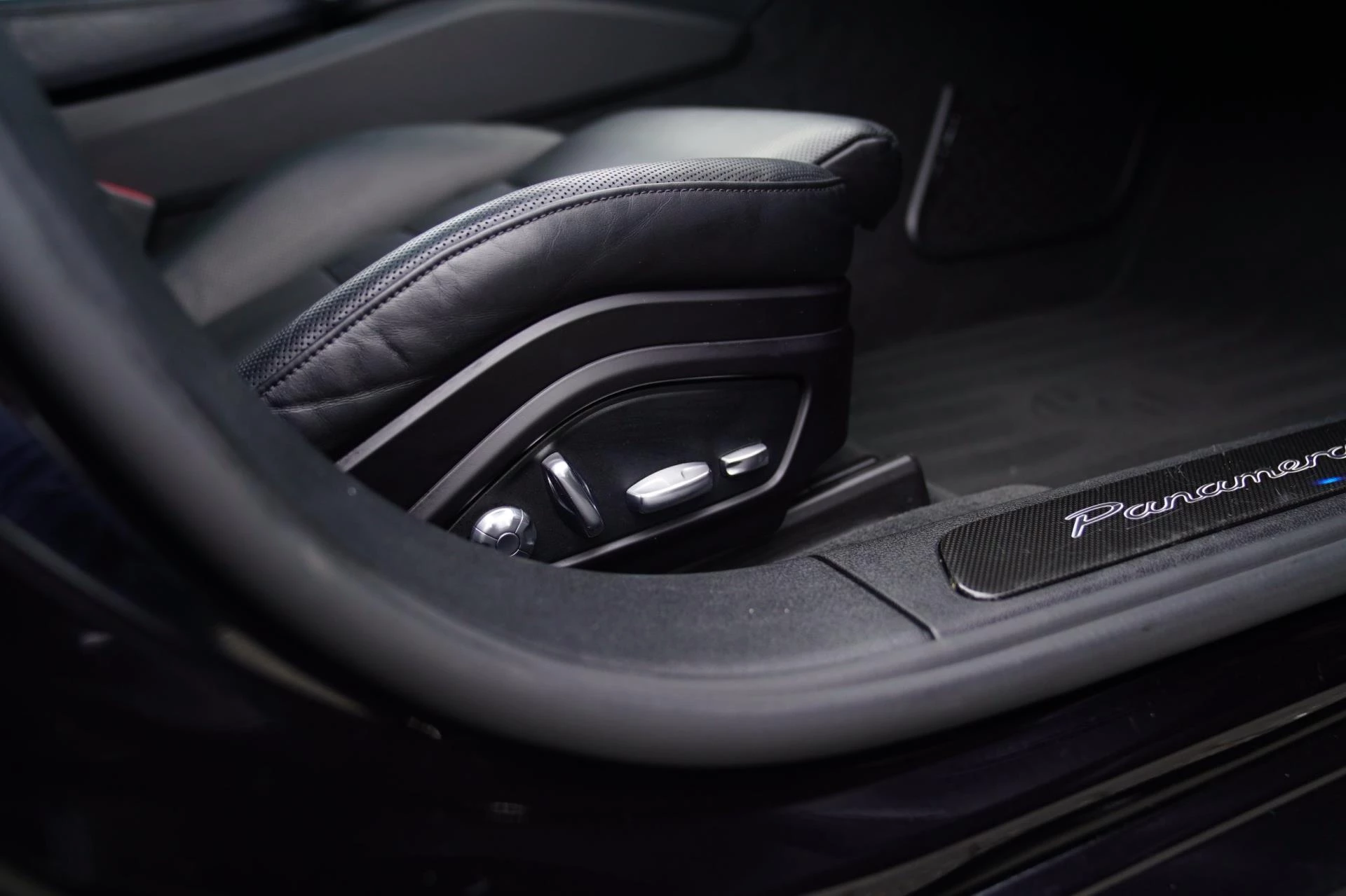 Hoofdafbeelding Porsche Panamera