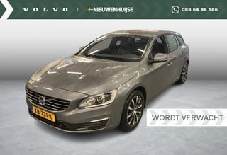 Volvo V60 1.5 T2 Polar+ Dynamic | Trekhaak| Bi-Xenon | Leder | Stoelverwarming | Standkachel |