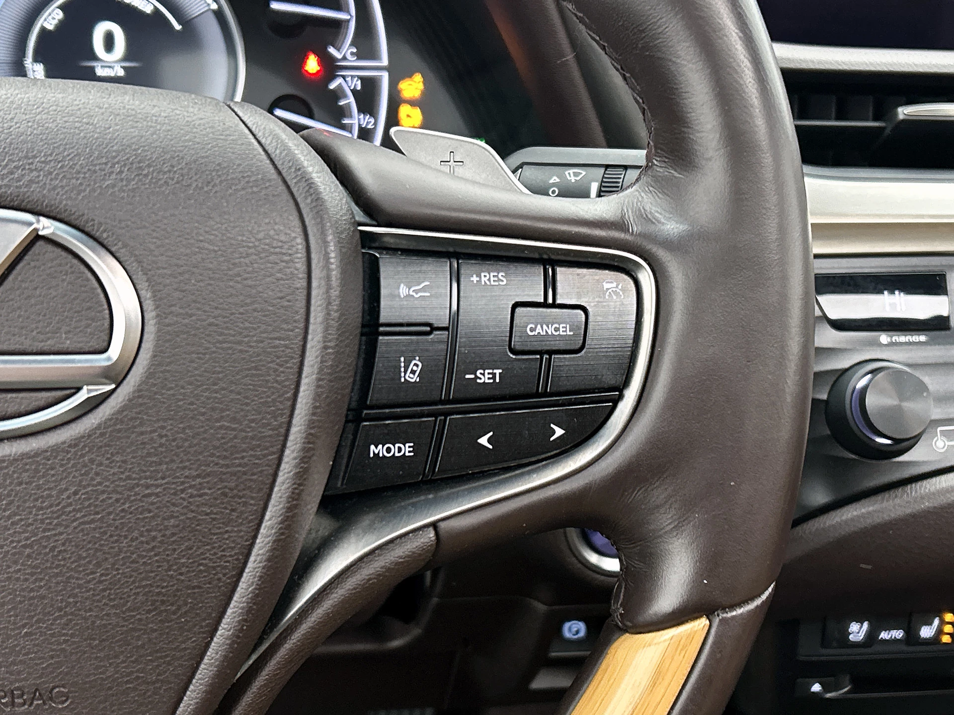 Hoofdafbeelding Lexus ES