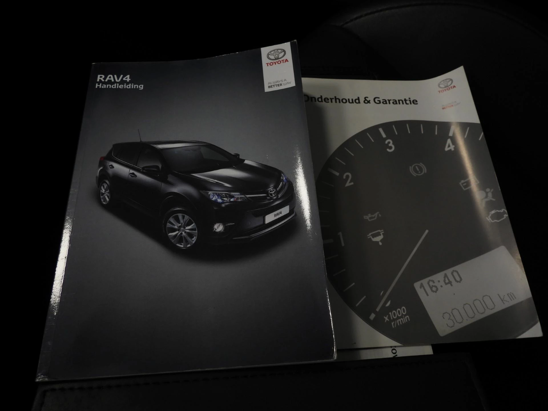 Hoofdafbeelding Toyota RAV4