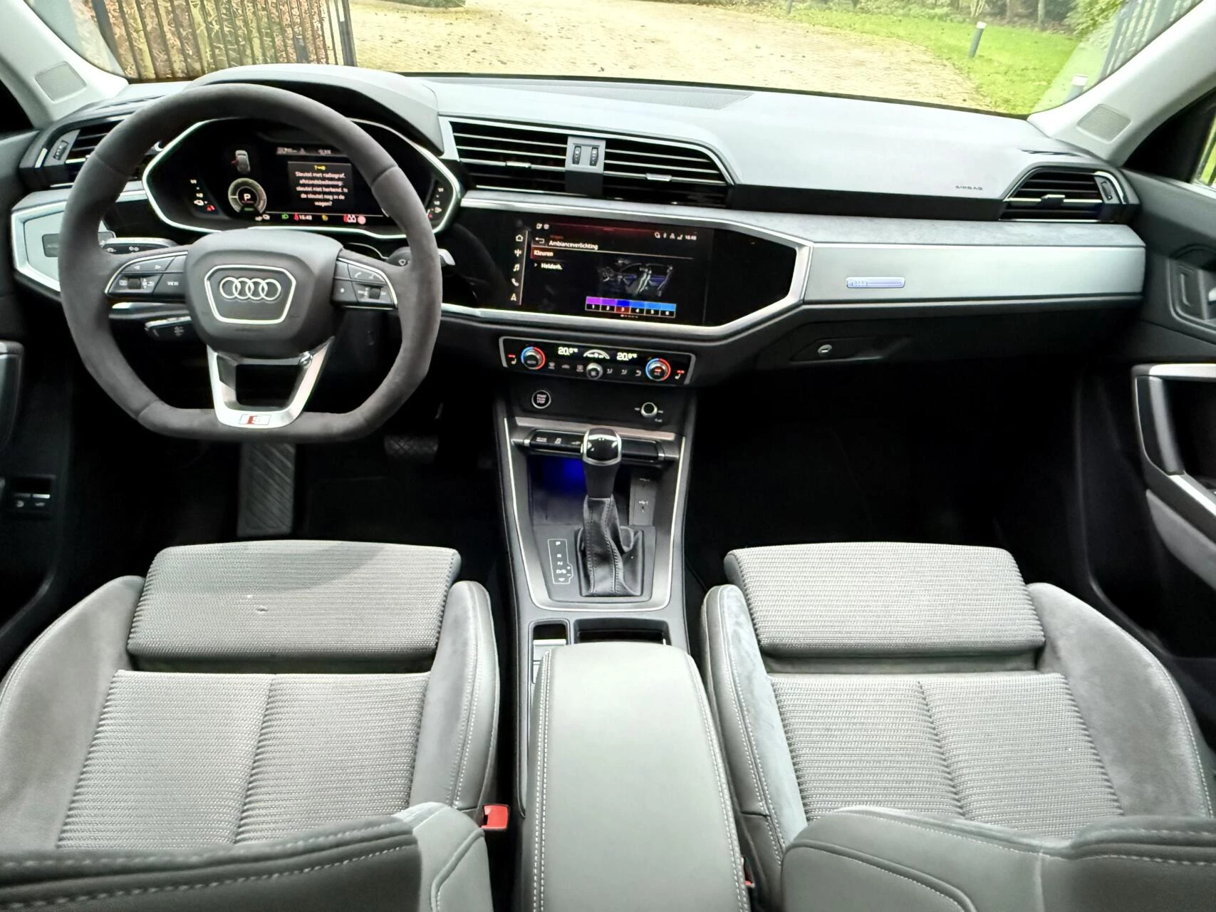 Hoofdafbeelding Audi Q3
