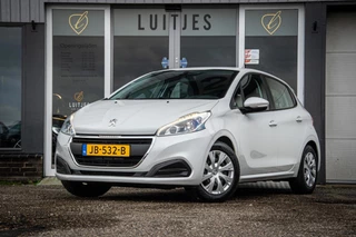 Peugeot 208 1.2 PureTech Active Automaat I NL-auto I Trekhaak I Navi I Climate/Cruise-controle