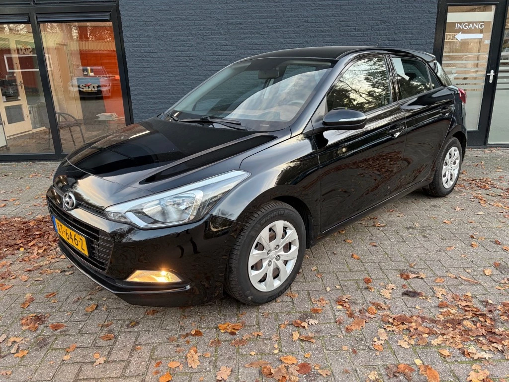 Hoofdafbeelding Hyundai i20