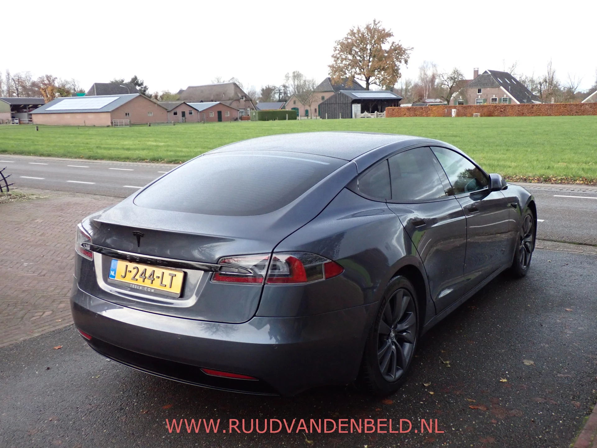 Hoofdafbeelding Tesla Model S