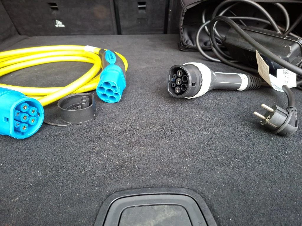 Hoofdafbeelding Mercedes-Benz EQC