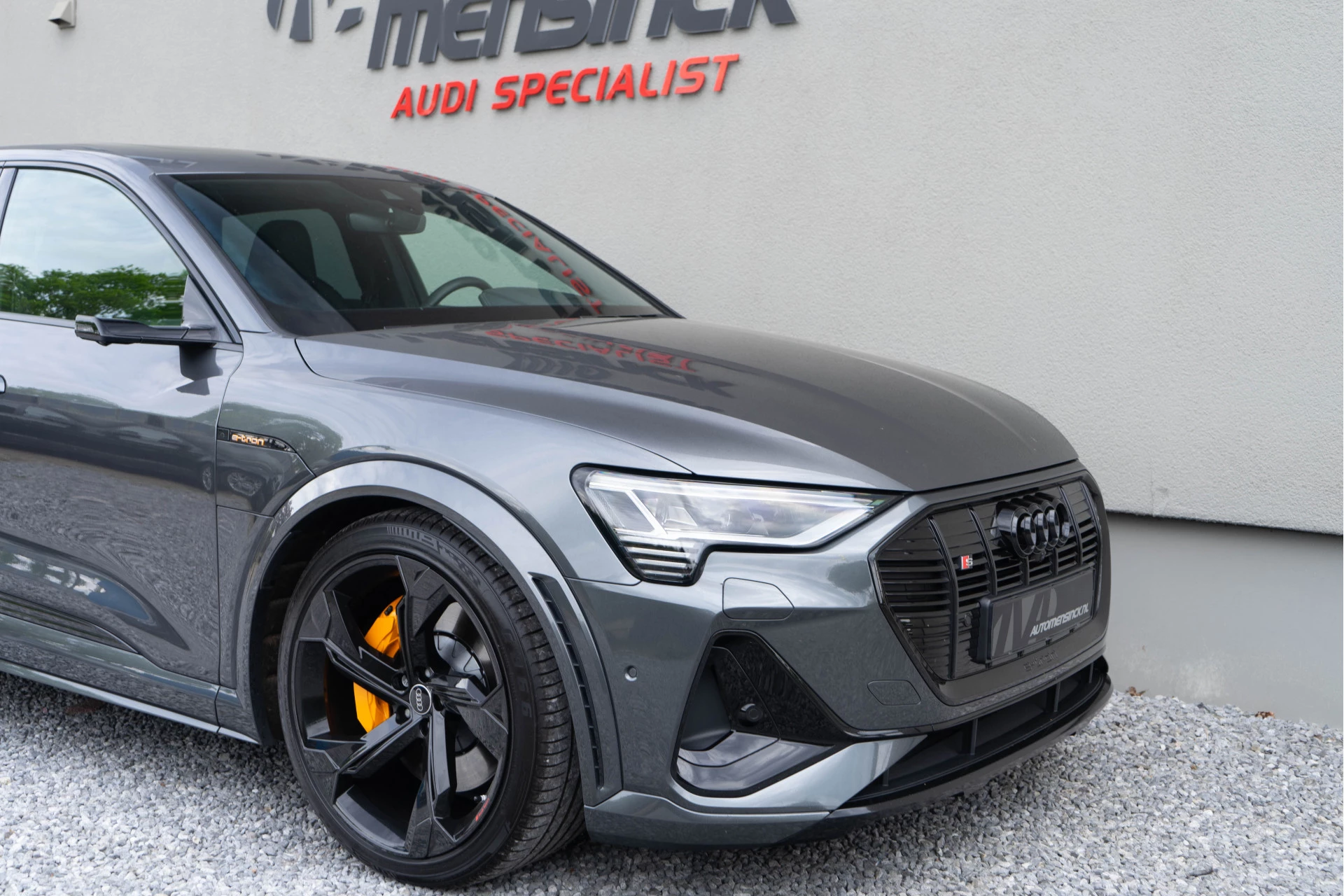 Hoofdafbeelding Audi e-tron