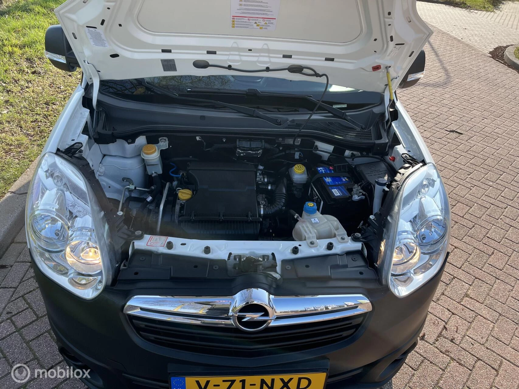 Hoofdafbeelding Opel Combo