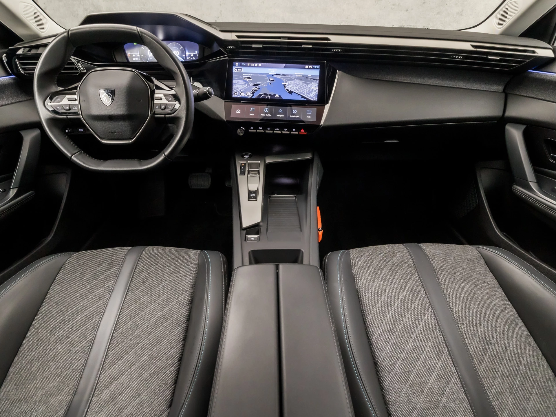 Hoofdafbeelding Peugeot 408