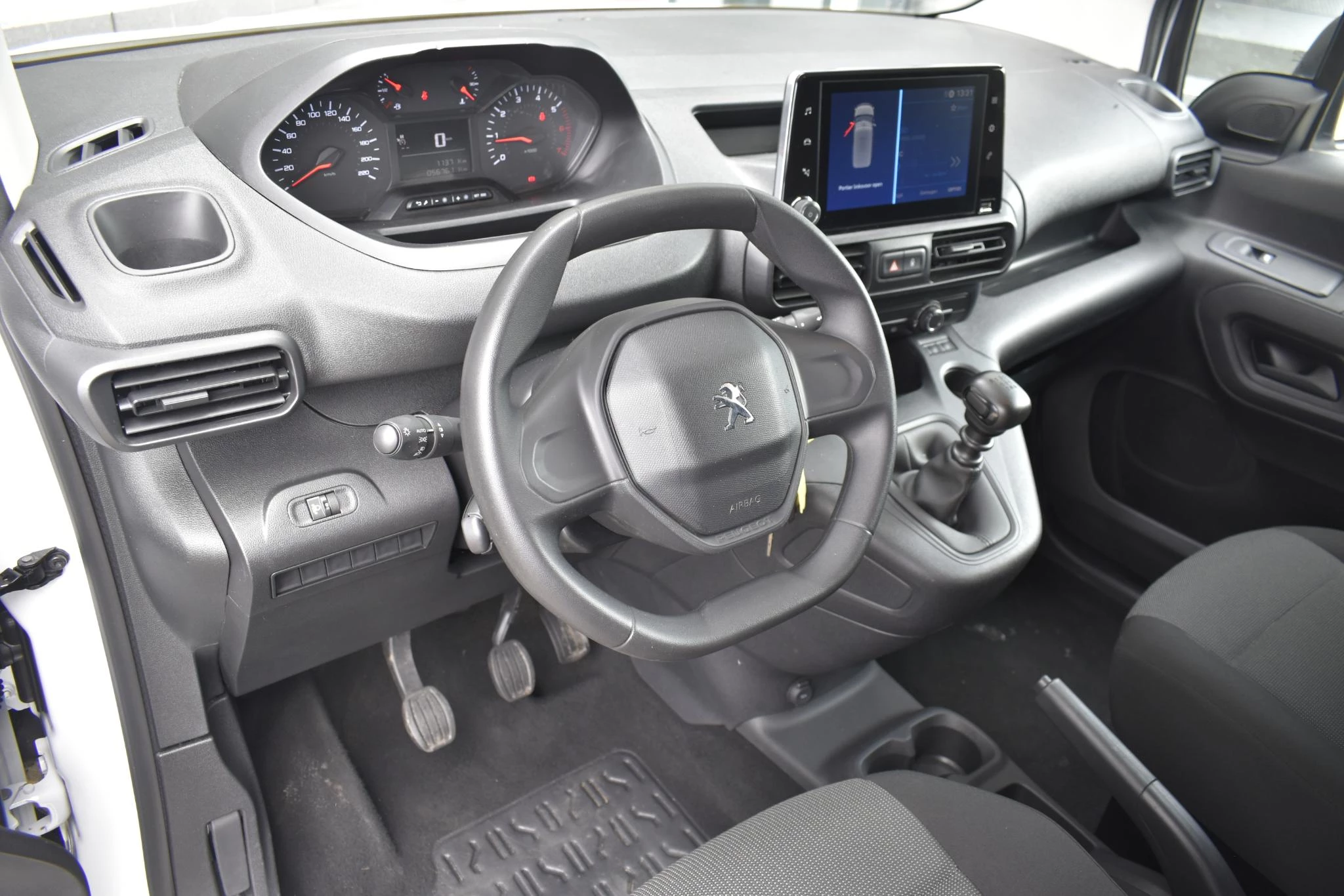 Hoofdafbeelding Peugeot Partner
