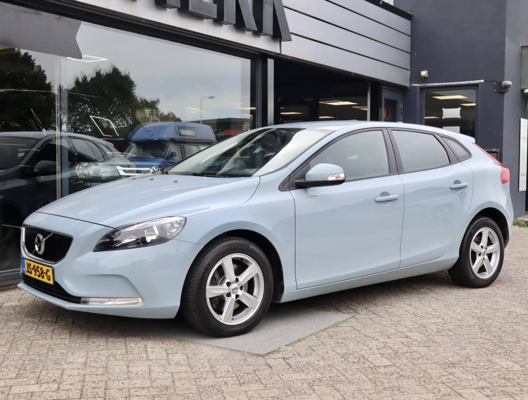Hoofdafbeelding Volvo V40