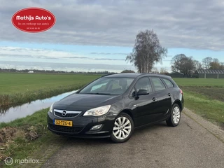 Opel Astra Sports Tourer 1.4 Edition Navi Nieuwe APK!