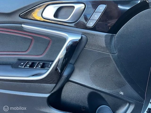 Hoofdafbeelding Kia Ceed