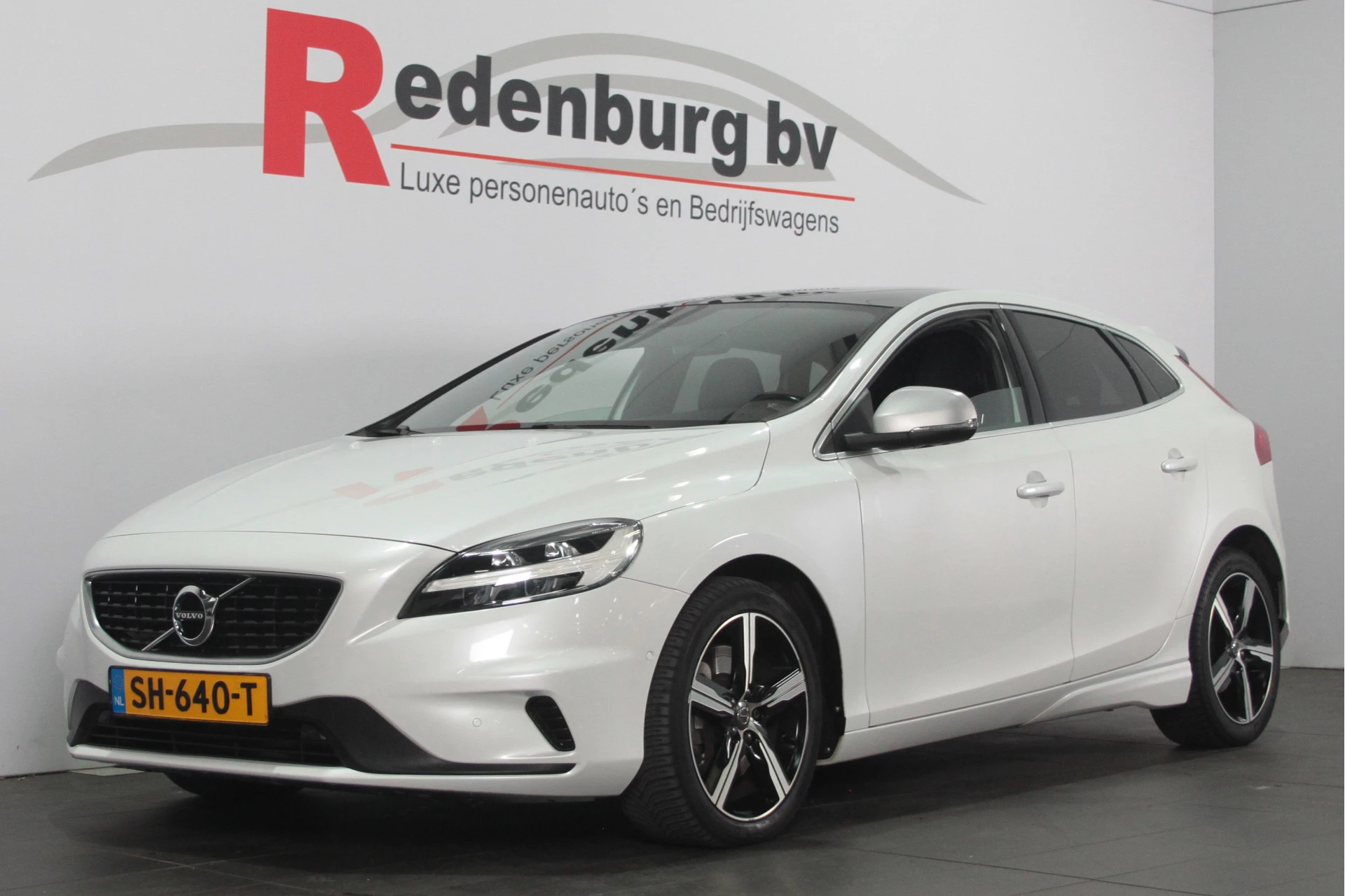 Hoofdafbeelding Volvo V40