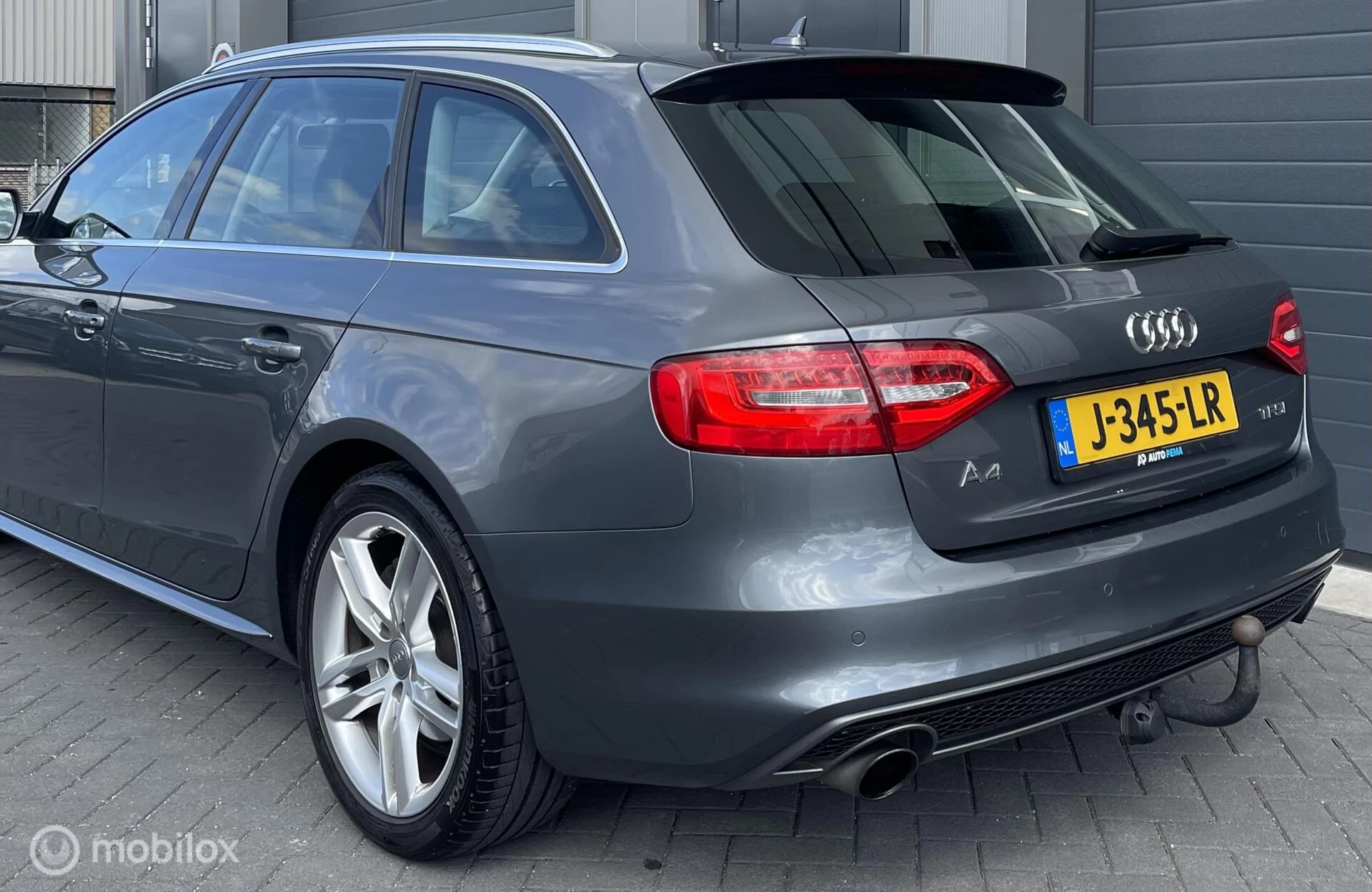 Hoofdafbeelding Audi A4