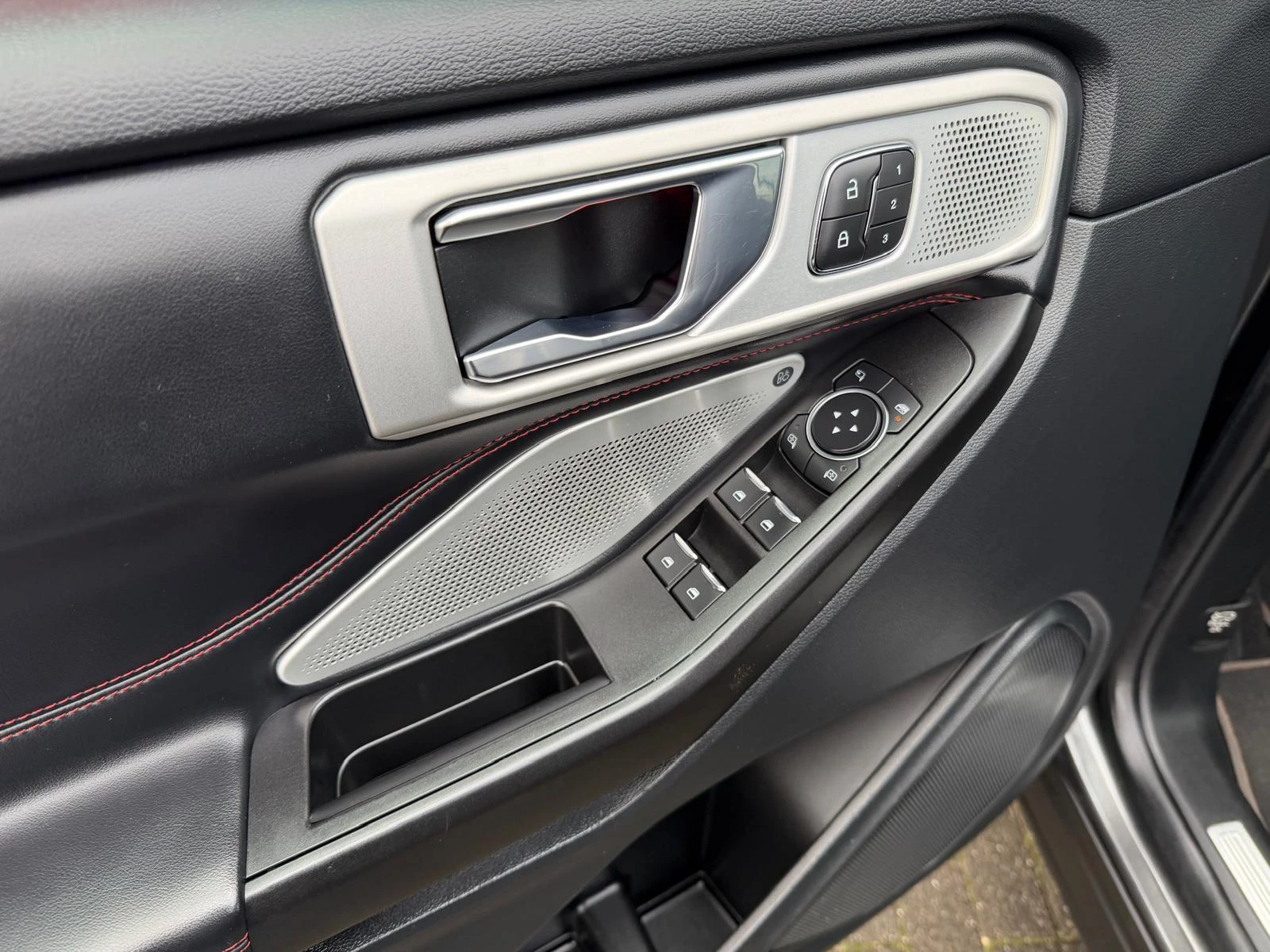 Hoofdafbeelding Ford Explorer