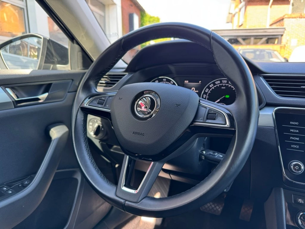 Hoofdafbeelding Škoda Superb