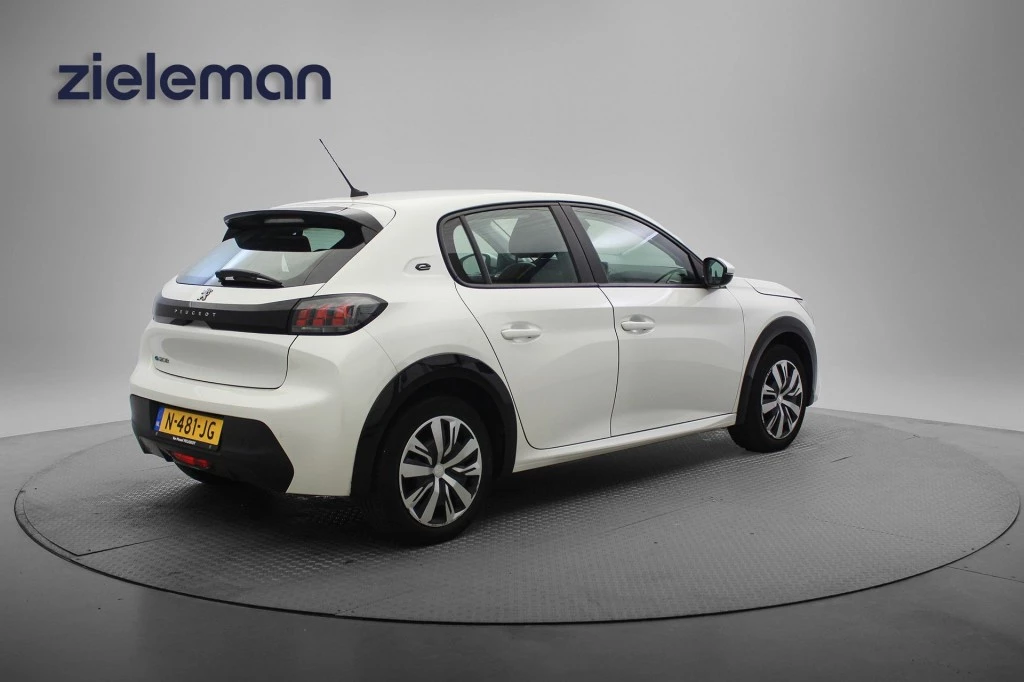 Hoofdafbeelding Peugeot e-208