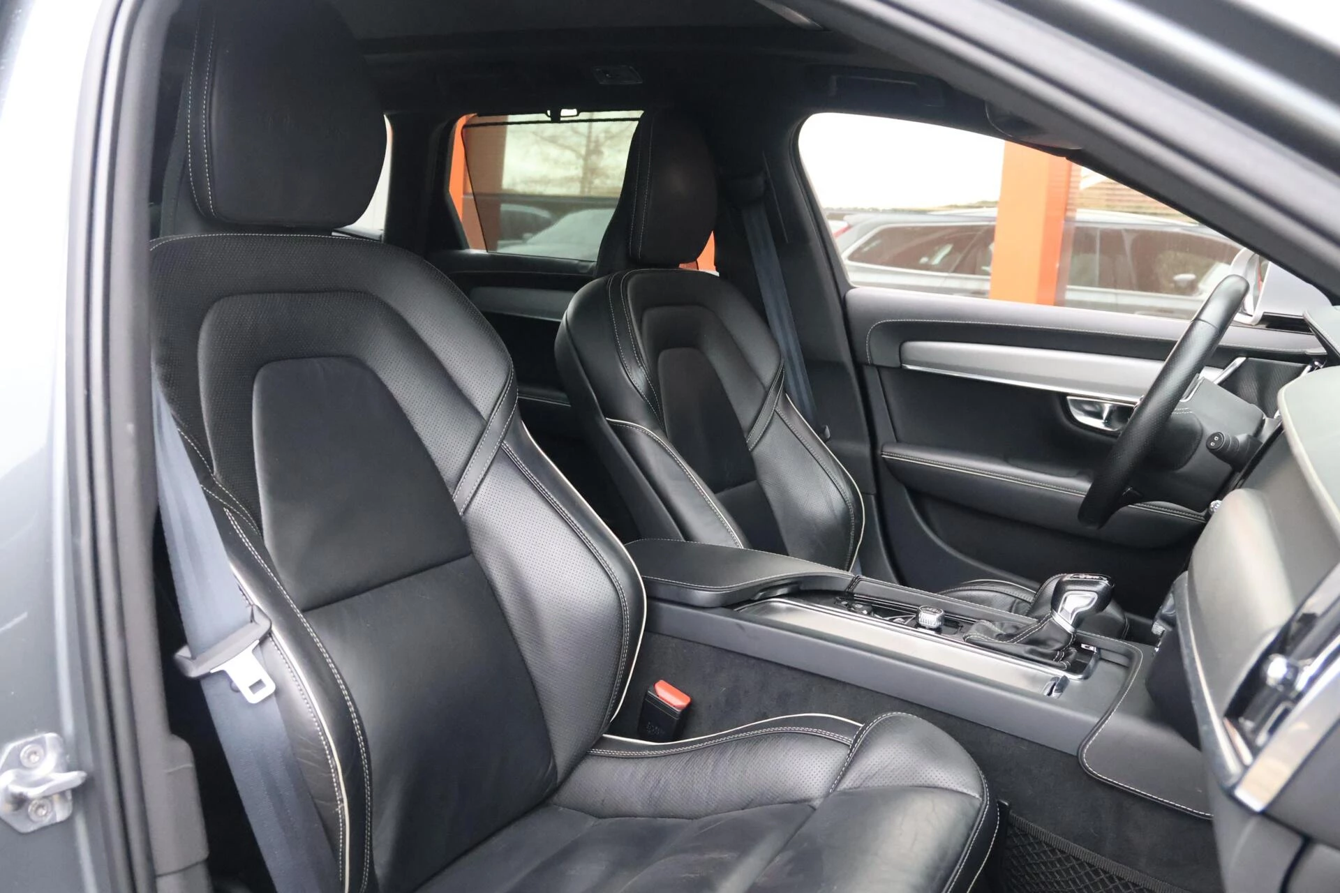 Hoofdafbeelding Volvo V90