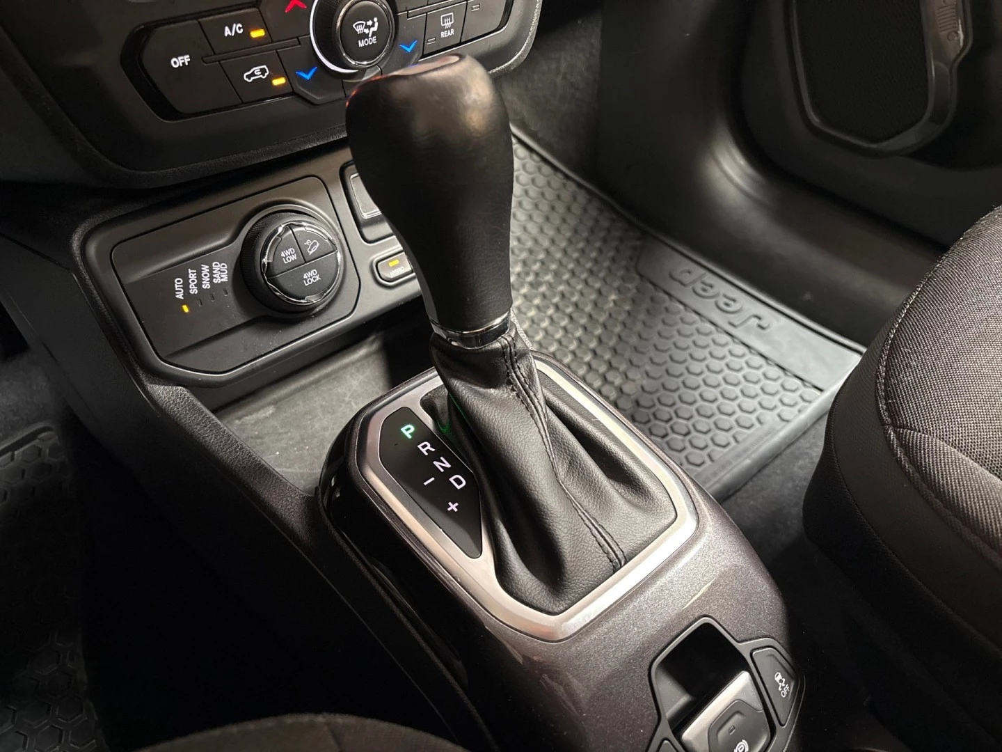 Hoofdafbeelding Jeep Renegade