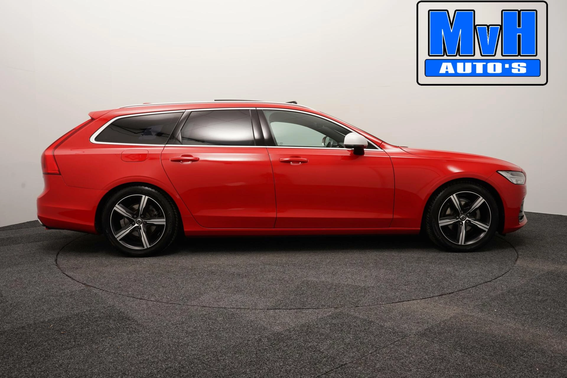 Hoofdafbeelding Volvo V90