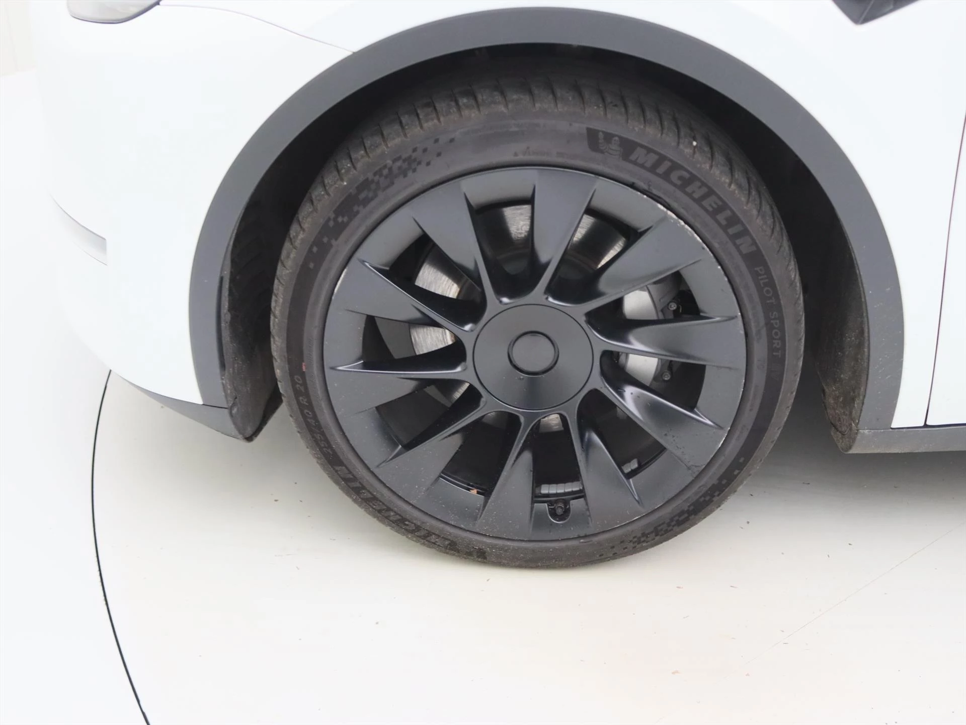 Hoofdafbeelding Tesla Model Y