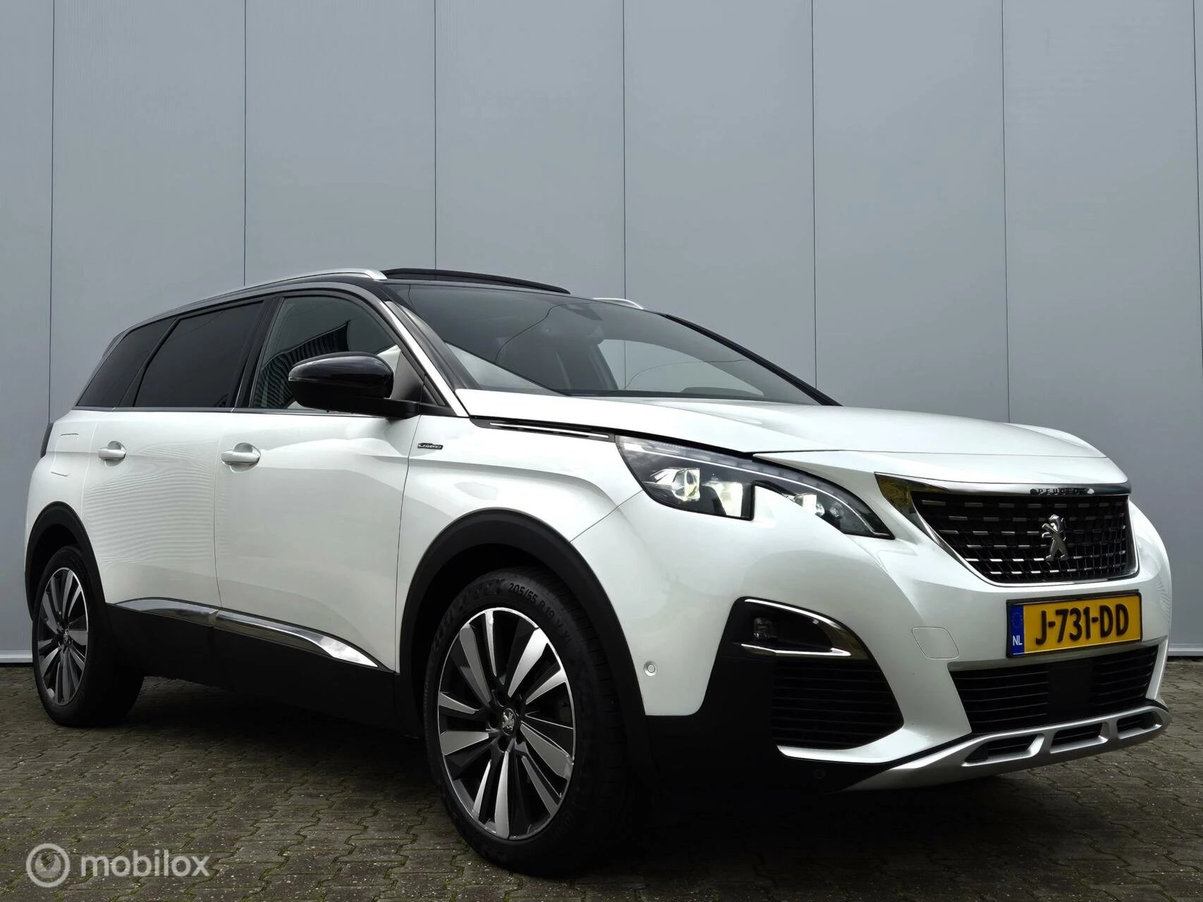 Hoofdafbeelding Peugeot 5008