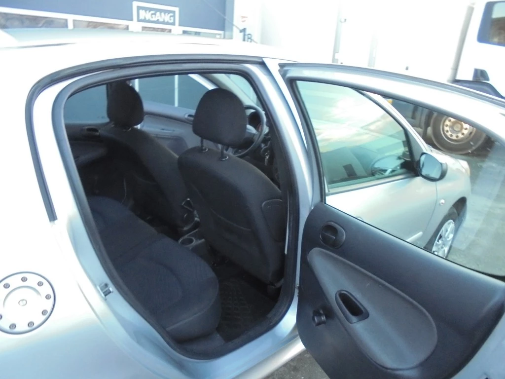 Hoofdafbeelding Peugeot 206+