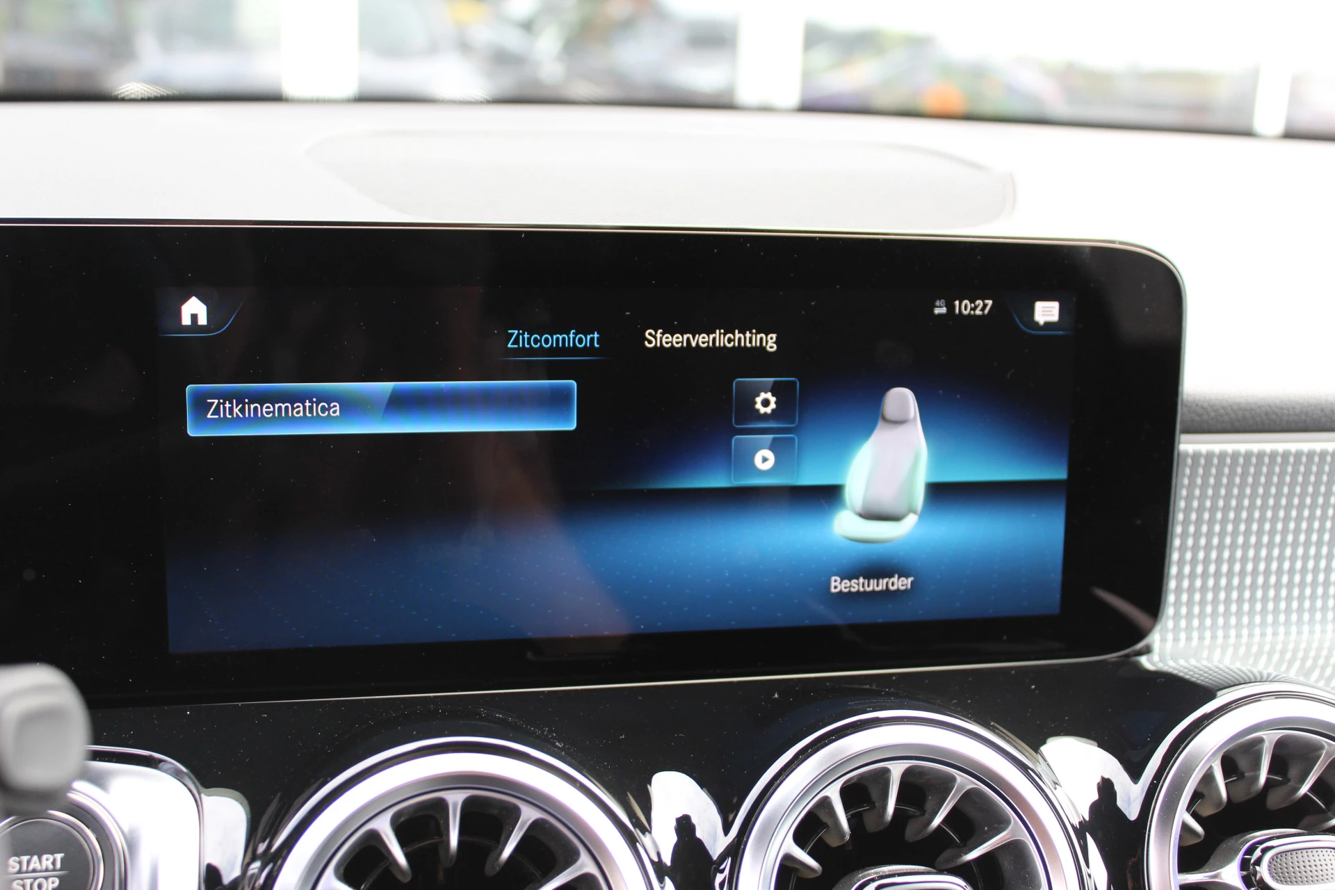 Hoofdafbeelding Mercedes-Benz EQB