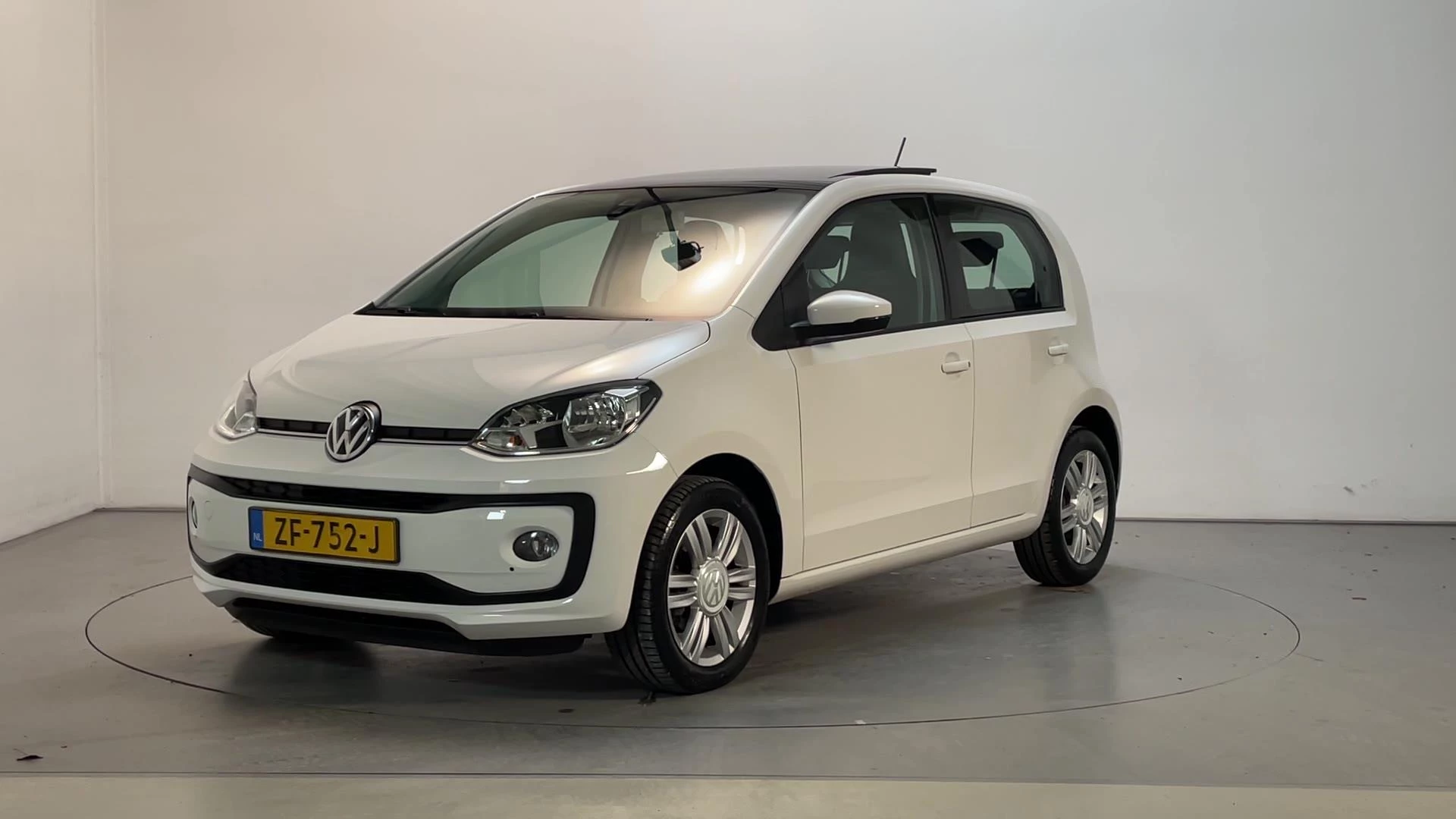 Hoofdafbeelding Volkswagen up!