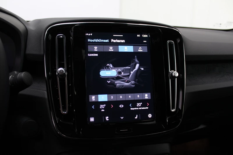 Hoofdafbeelding Volvo C40