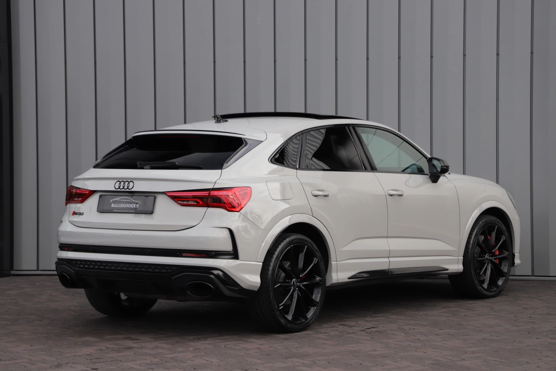 Hoofdafbeelding Audi RSQ3