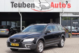 Hoofdafbeelding Volvo XC70 Volvo XC70 2.0 D4 FWD Summum Navigatie, Lederen interieur, Cruise control, Climate control, voorstoelen verwarmbaar, Trekhaak