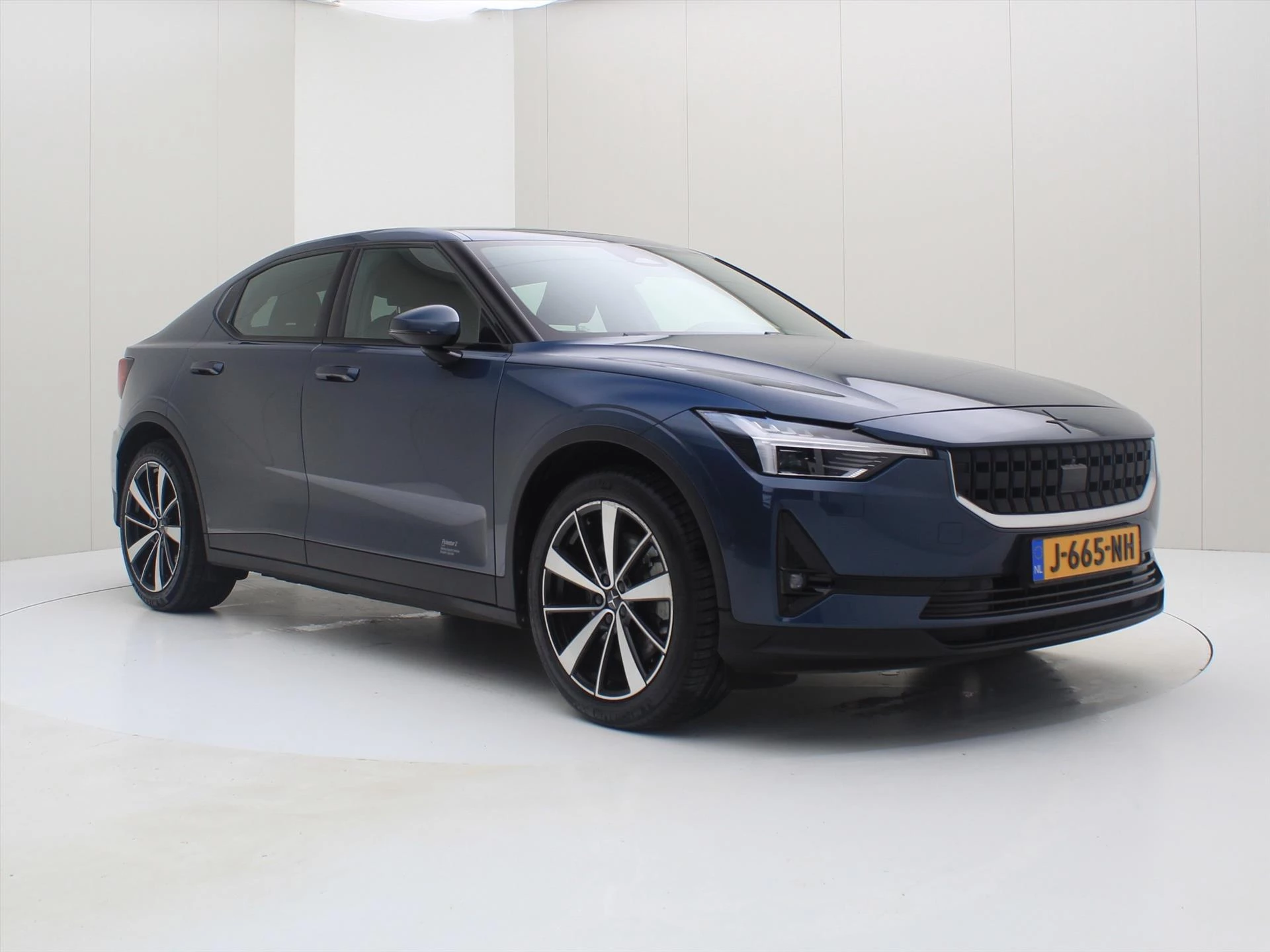Hoofdafbeelding Polestar 2