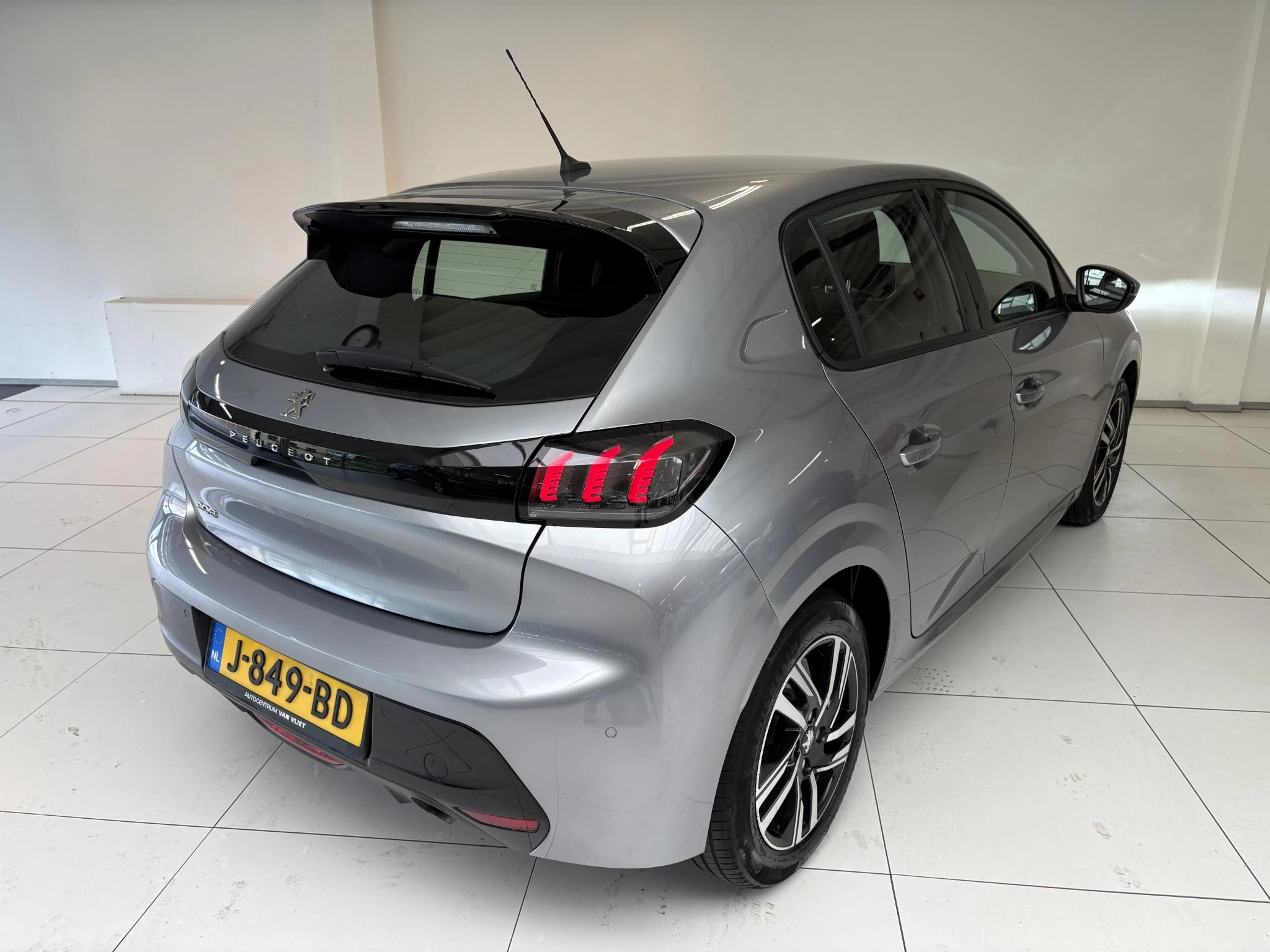 Hoofdafbeelding Peugeot 208