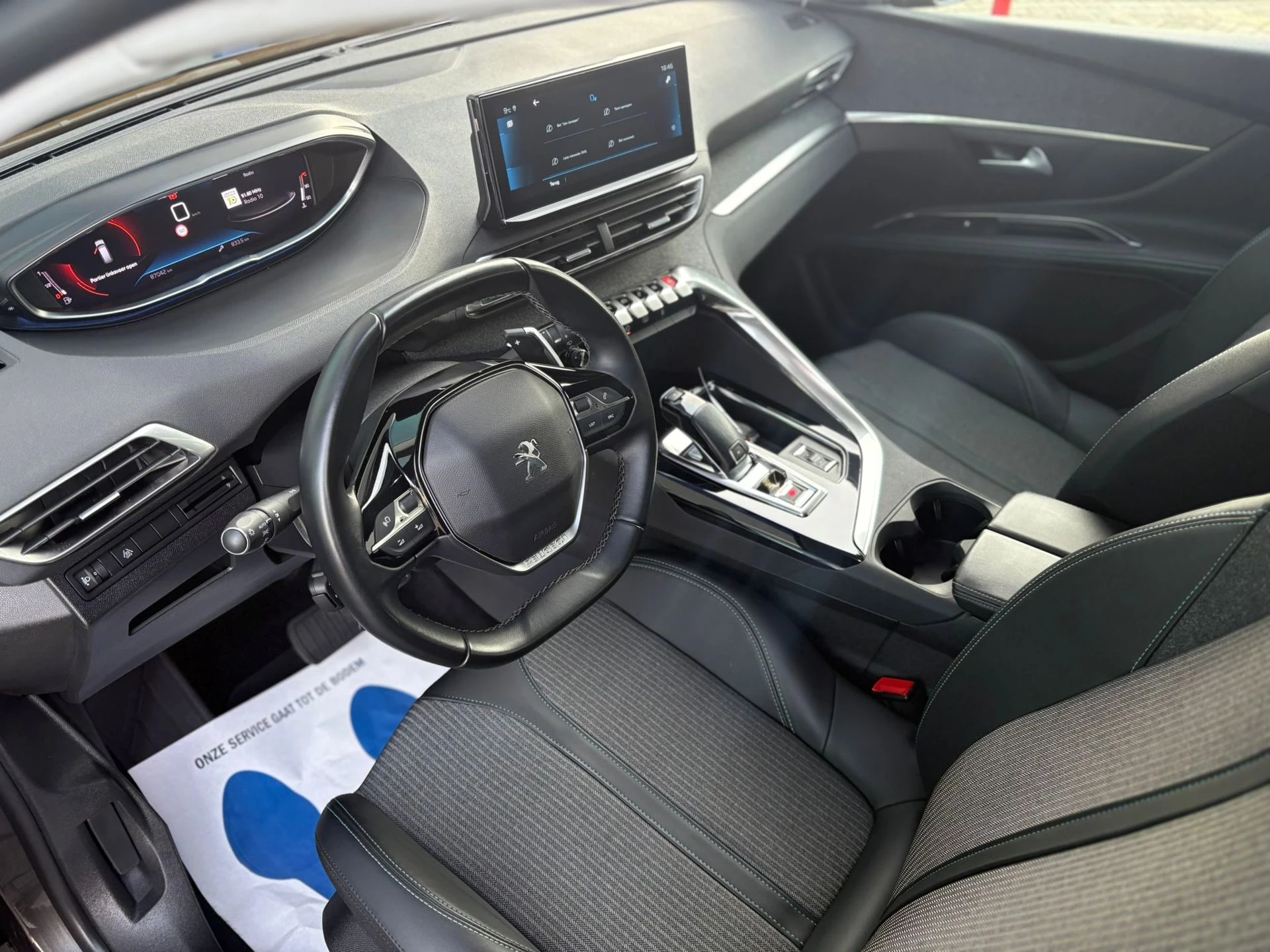 Hoofdafbeelding Peugeot 5008