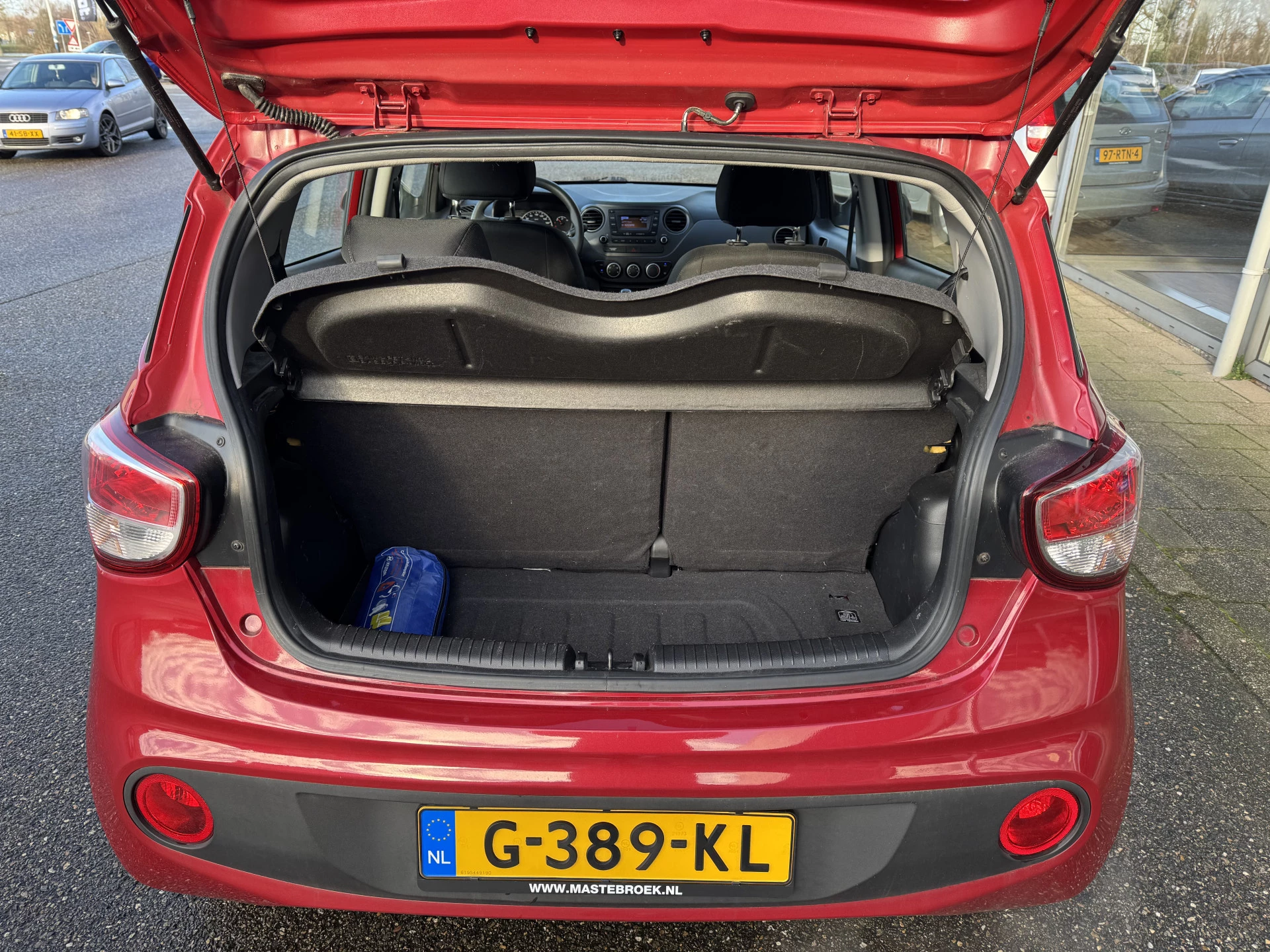 Hoofdafbeelding Hyundai i10