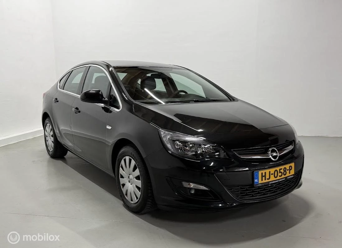 Hoofdafbeelding Opel Astra