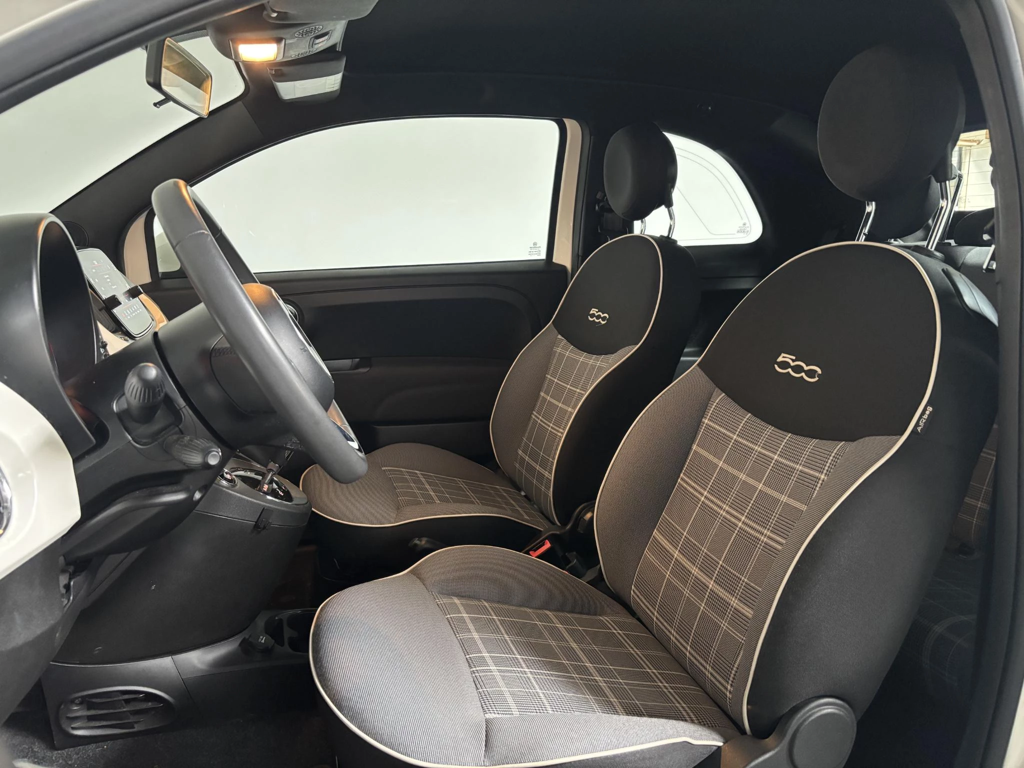 Hoofdafbeelding Fiat 500C