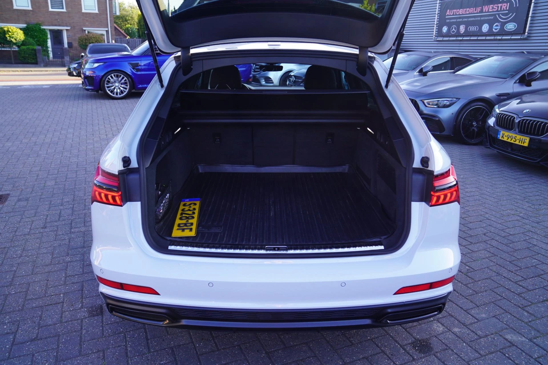 Hoofdafbeelding Audi A6