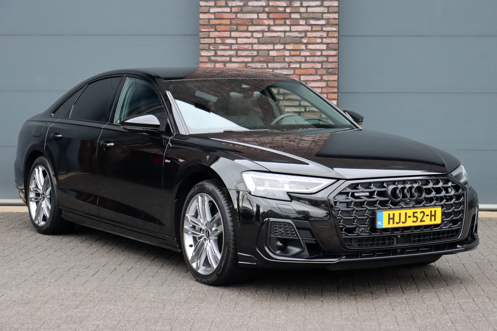 Hoofdafbeelding Audi A8