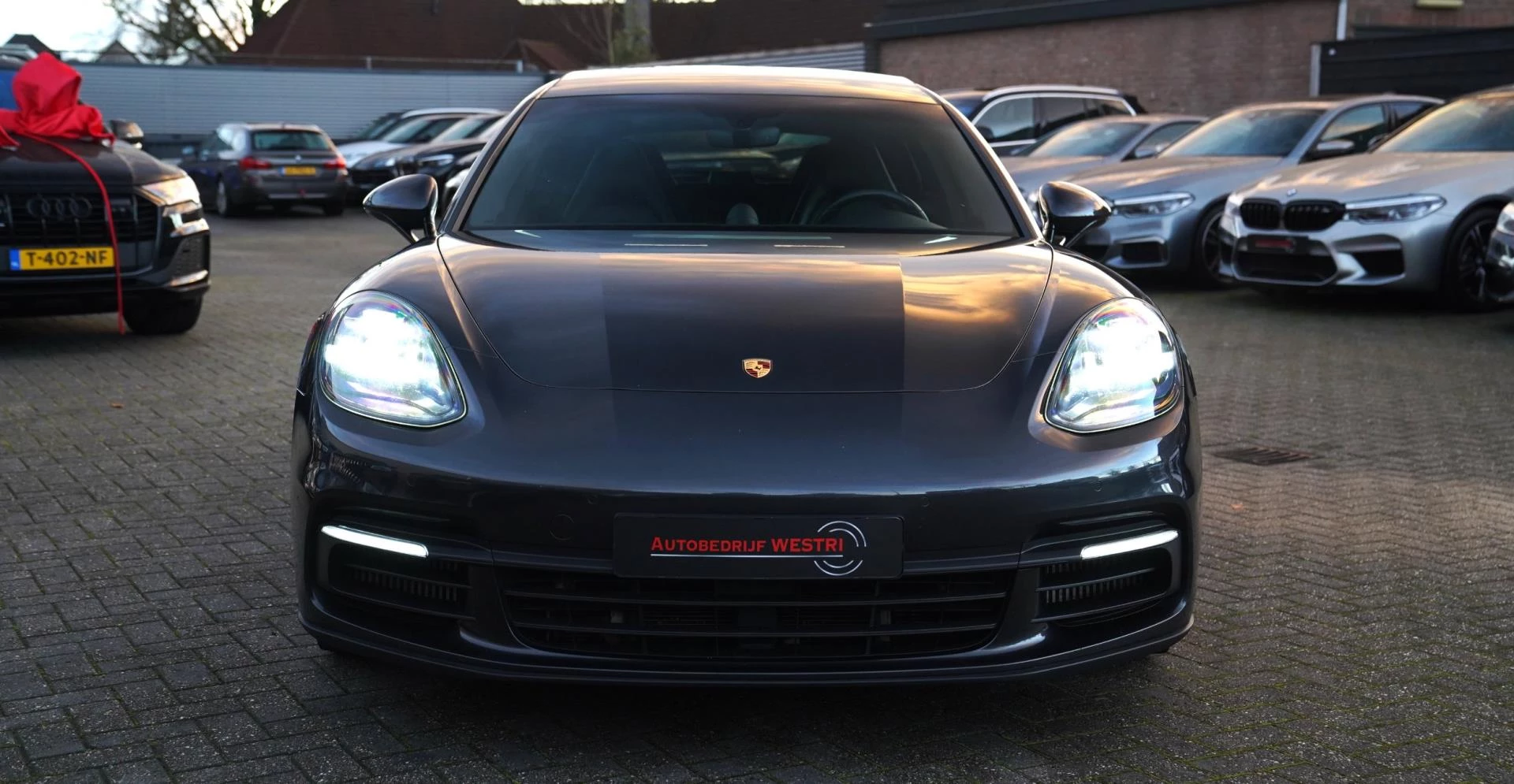 Hoofdafbeelding Porsche Panamera