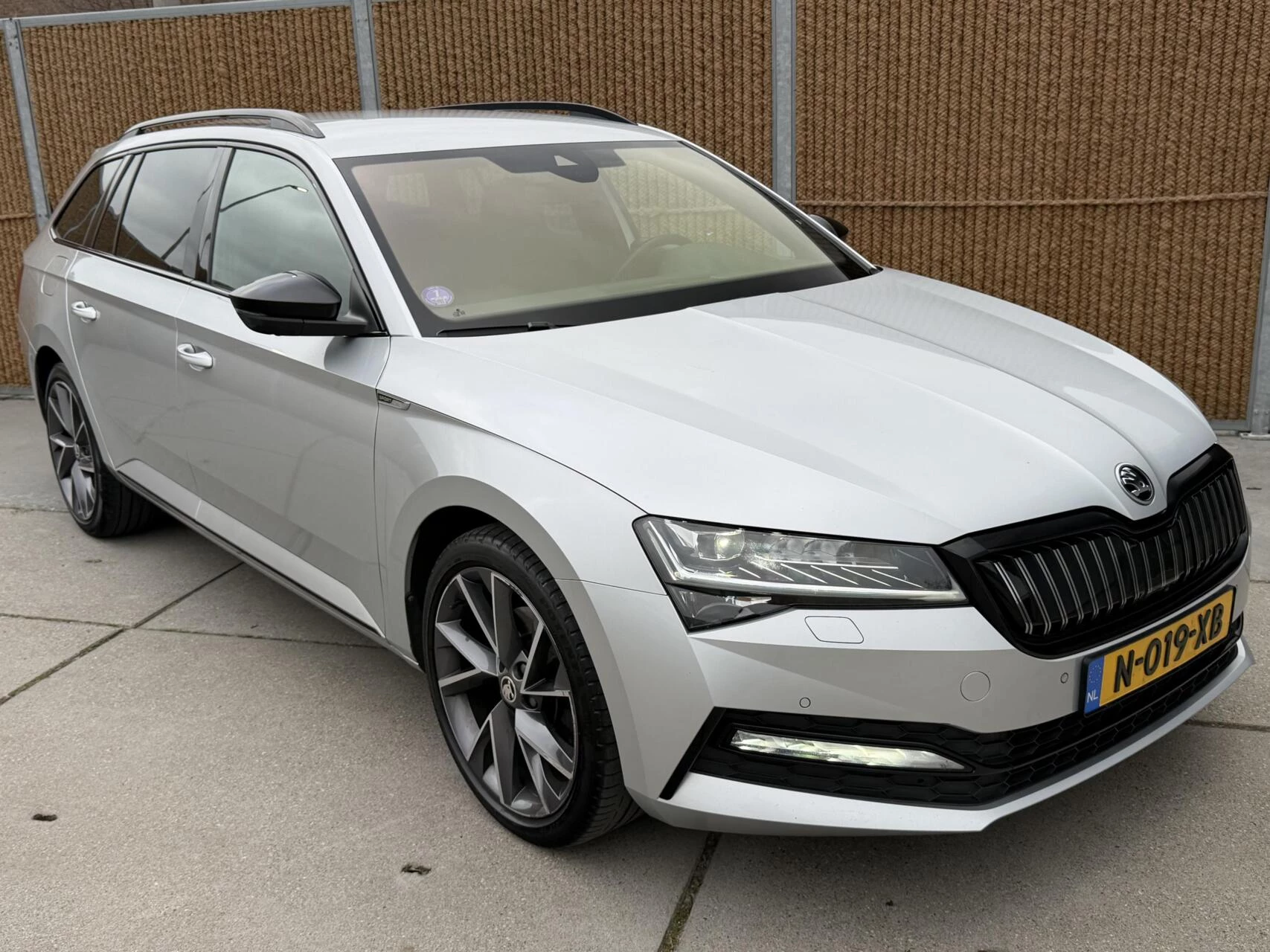 Hoofdafbeelding Škoda Superb