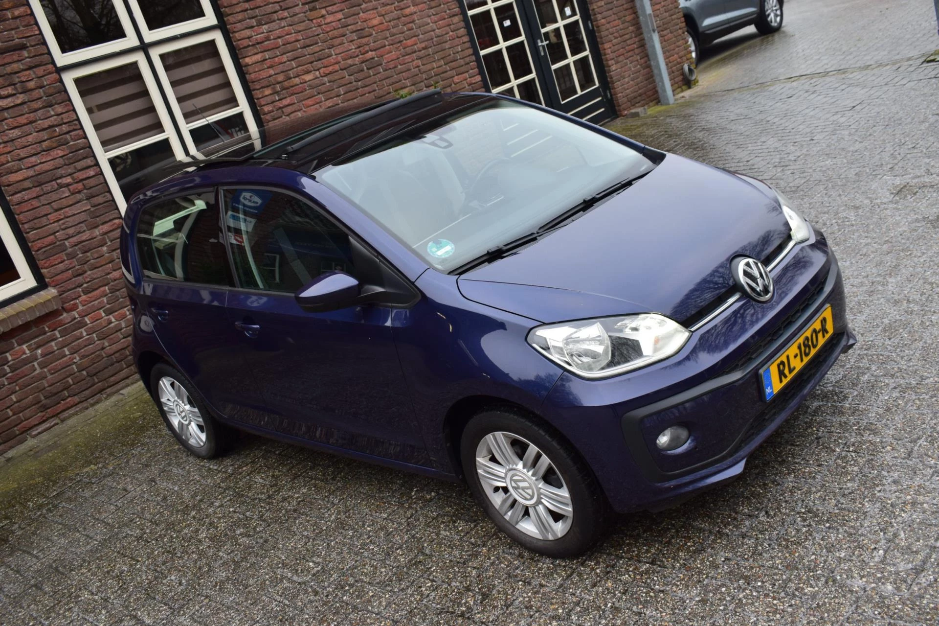 Hoofdafbeelding Volkswagen up!