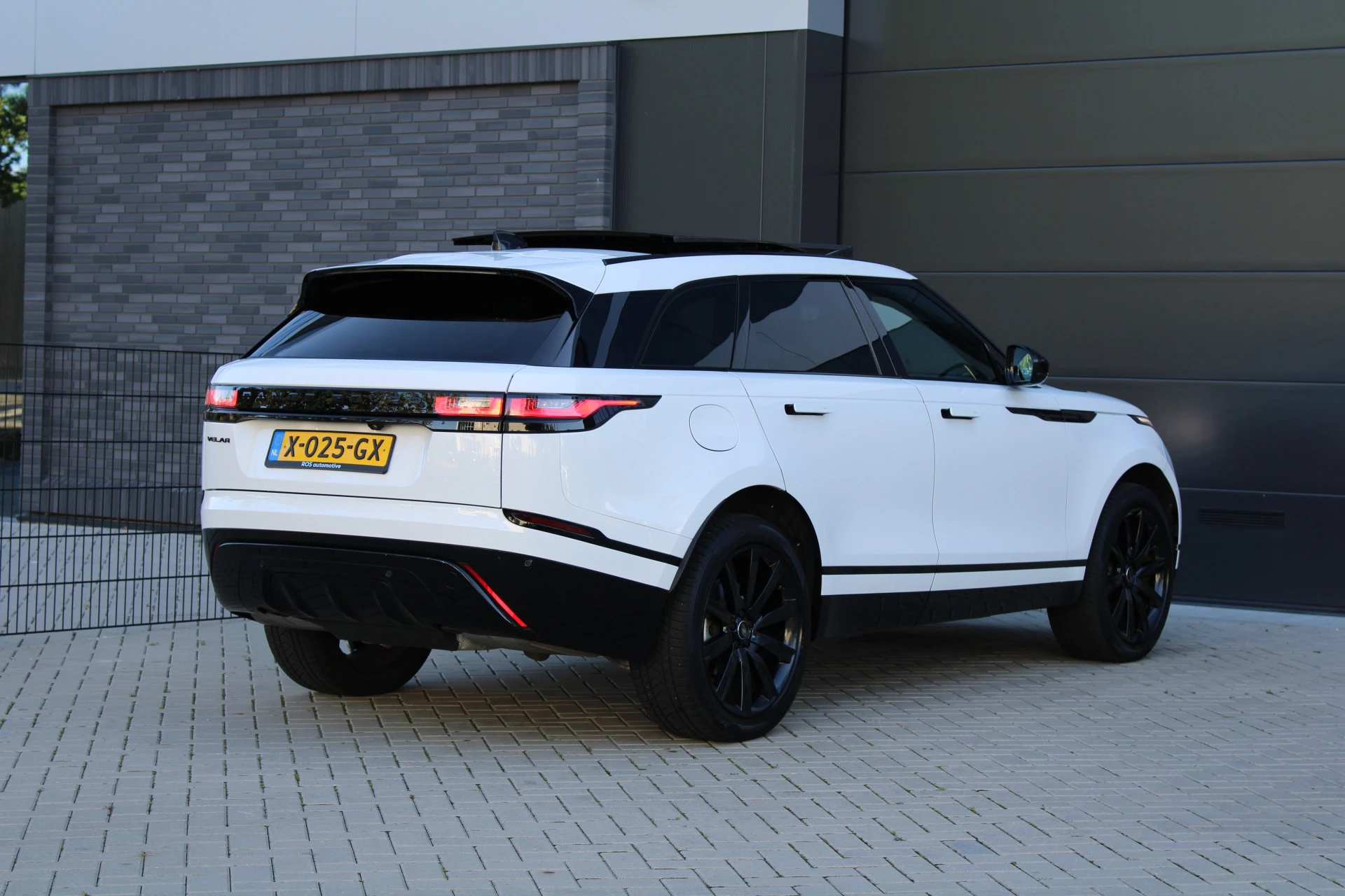 Hoofdafbeelding Land Rover Range Rover Velar