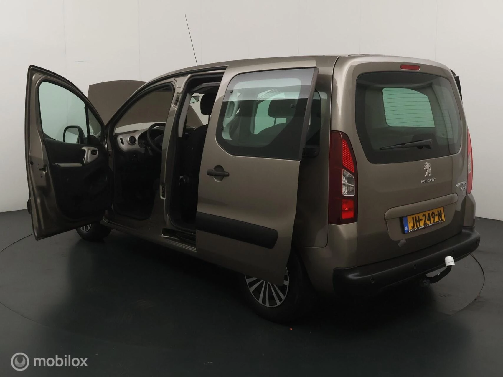 Hoofdafbeelding Peugeot Partner